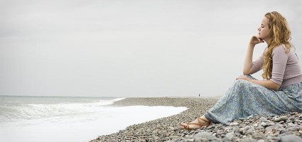 “Cuando no somos capaces ya de cambiar una situación, nos enfrentamos al reto de cambiar nosotros mismos”.